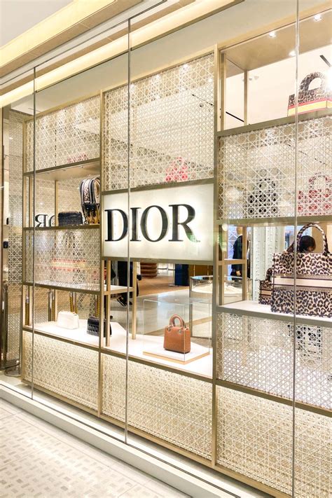 dior outlet in europe|dior outlet store online.